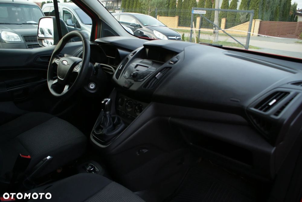Ford Transit Conect - 7