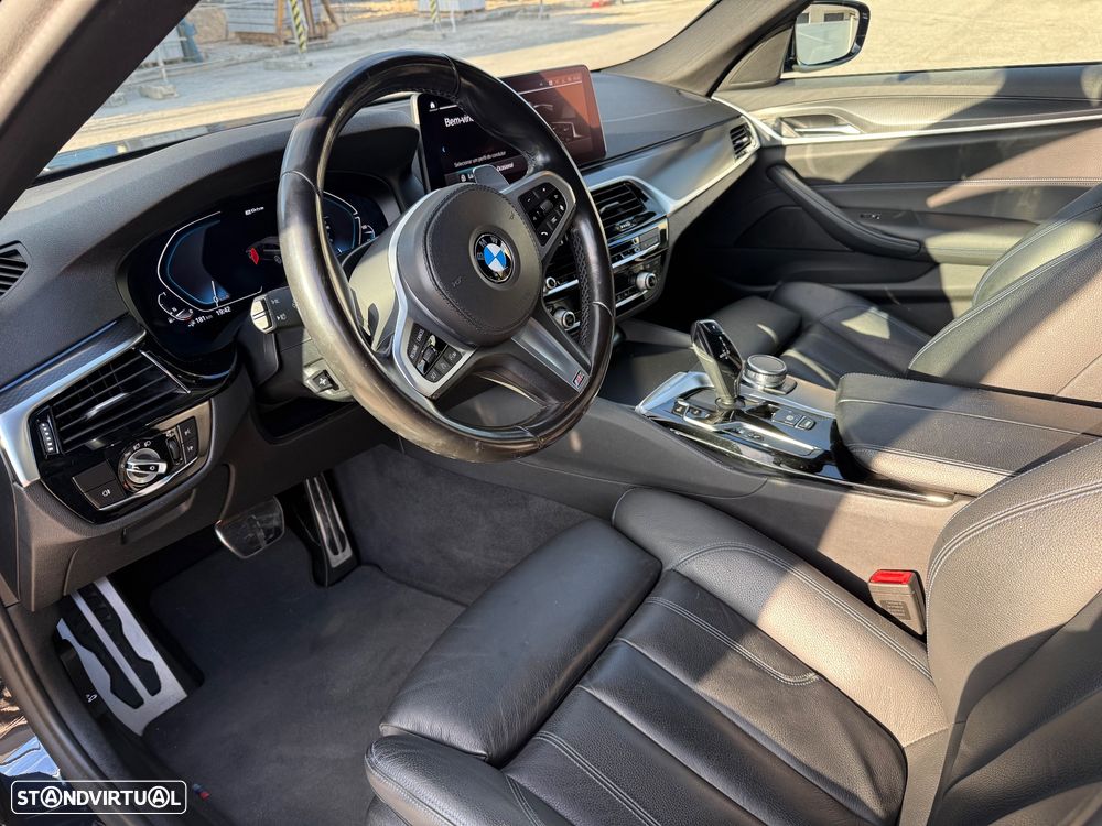 BMW 530 — fotografia 12