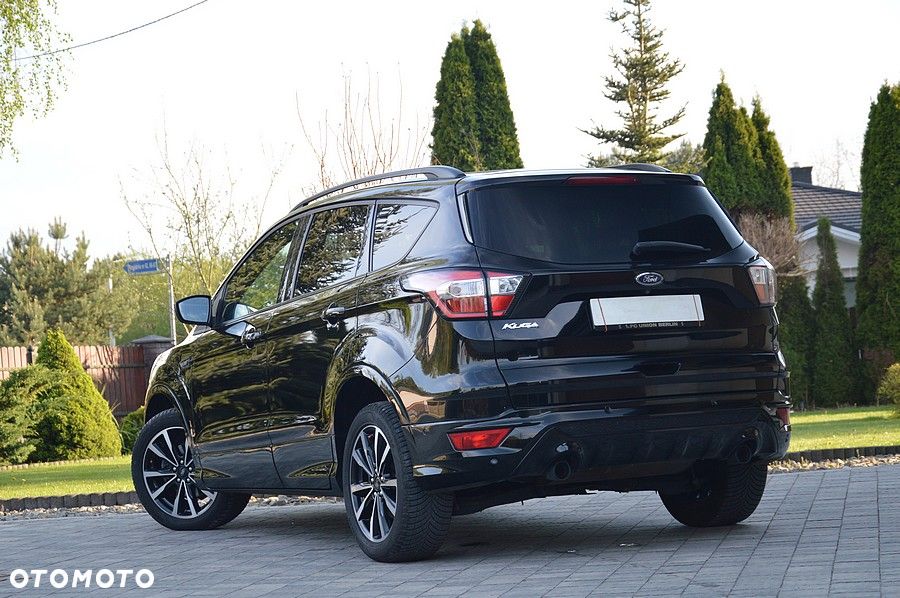 Ford Kuga 1.5 EcoBoost 2x4 ST-Line - 14
