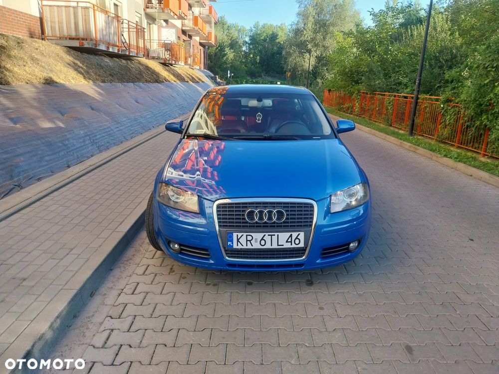 Audi A3 Sportback 2.0 TDI DPF Ambition - 2