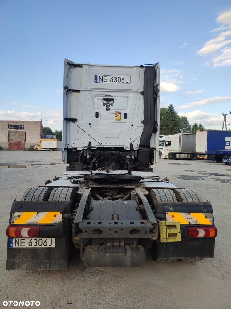 Mercedes-Benz Actros1845 - 5