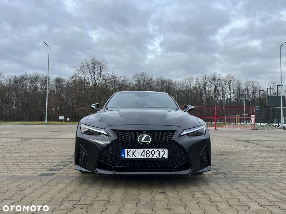Lexus IS - 4