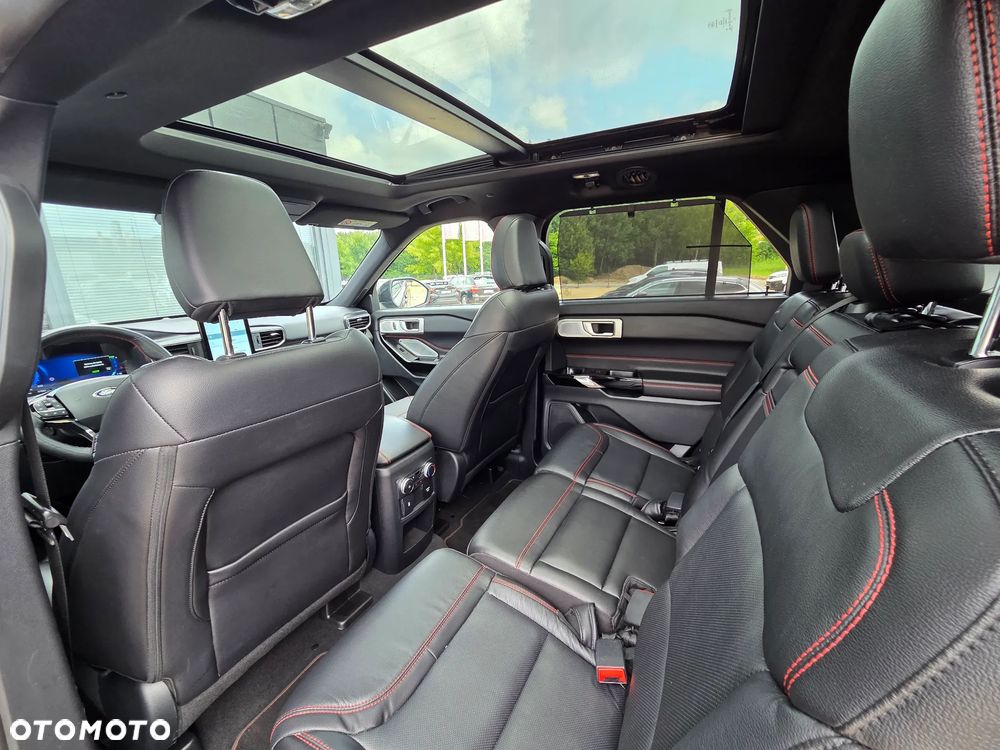 Ford Explorer 3.0 EcoBoost PHEV 4WD ST-Line - 27
