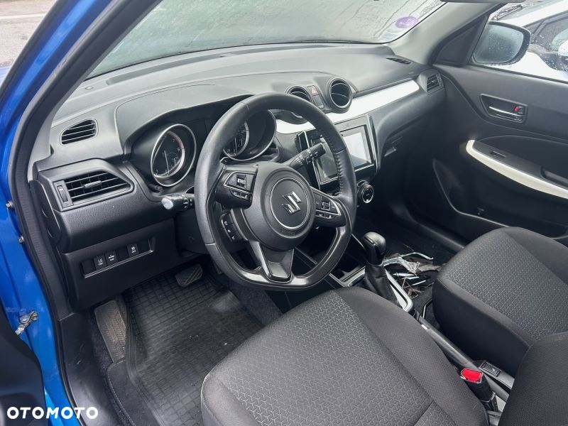 Suzuki Swift - 5