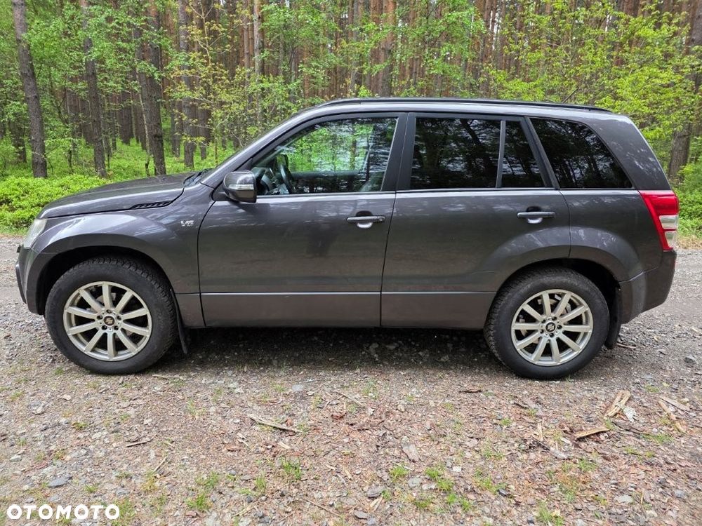 Suzuki Grand Vitara - 3