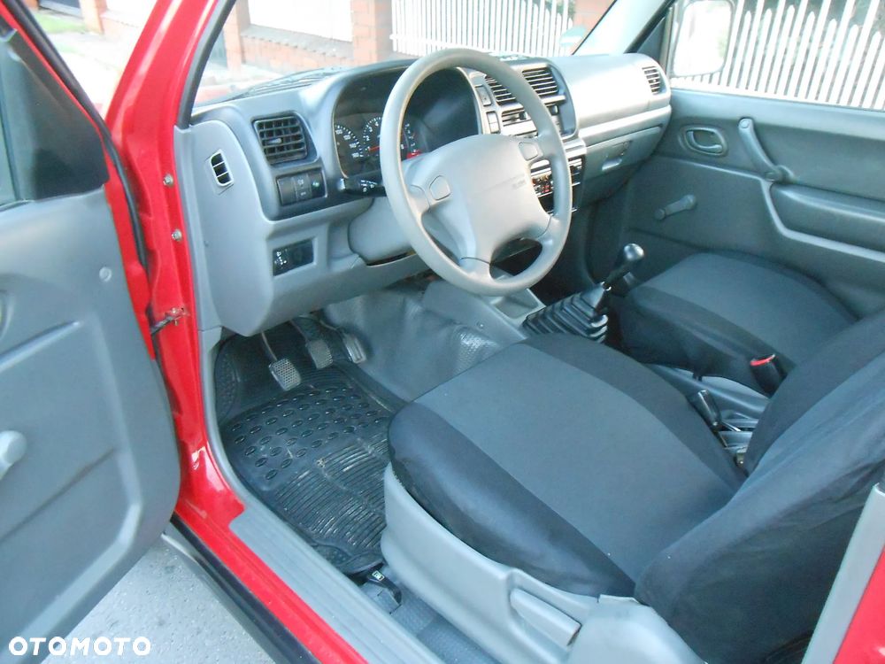 Suzuki Jimny 1.3 JLX - 13