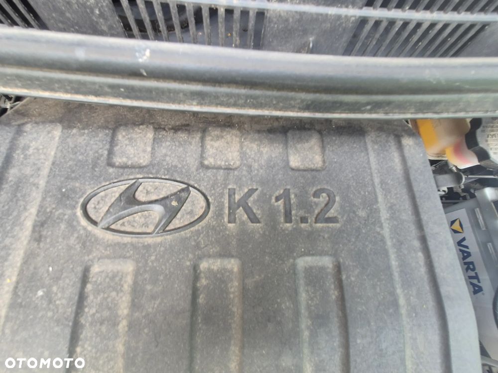 Hyundai i10 1.2 Premium - 8