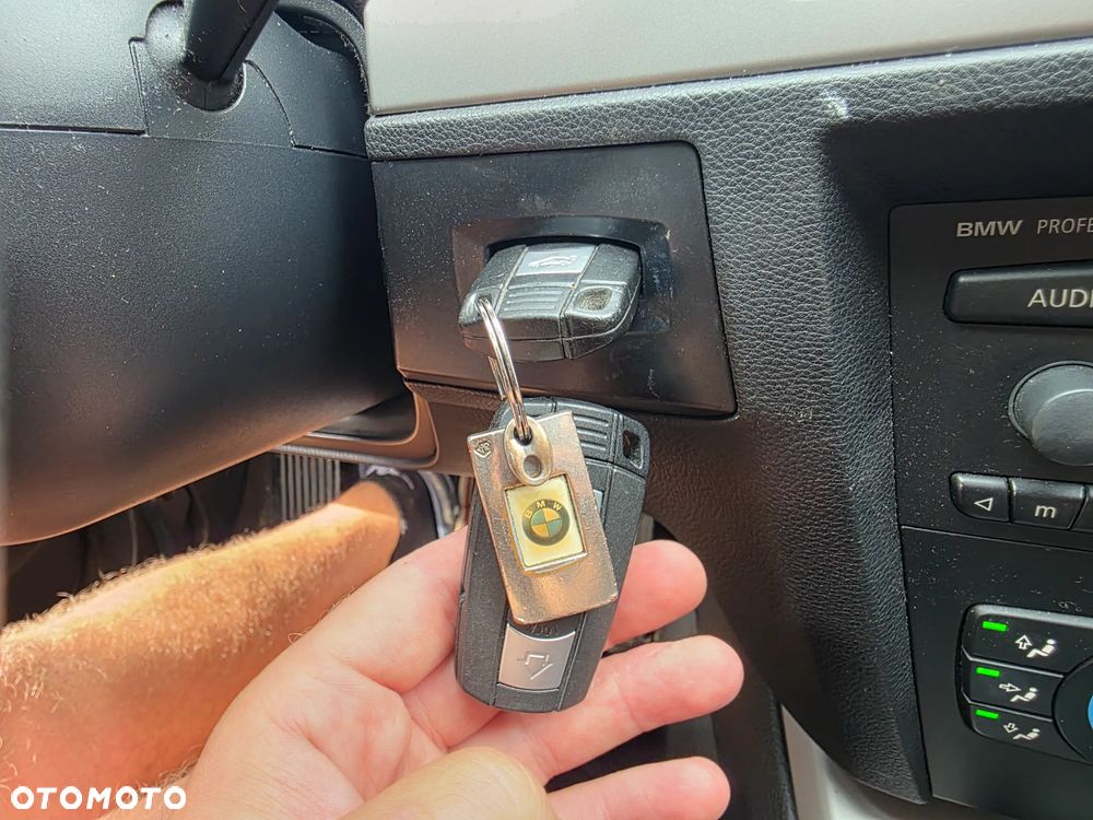 BMW Seria 3 320d DPF - 13