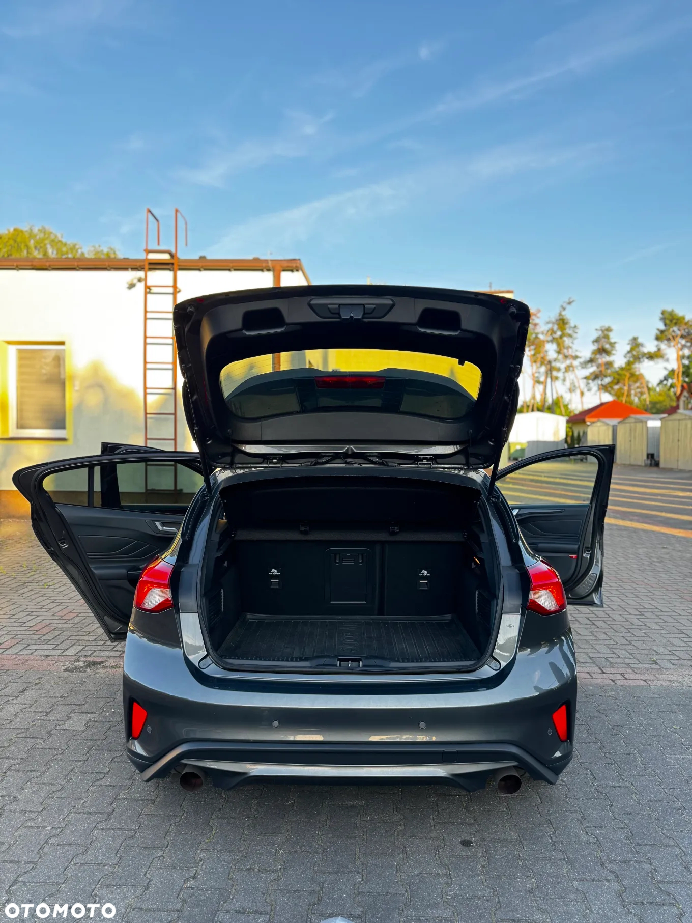 Ford Focus 2.3 EcoBoost ST X - 9