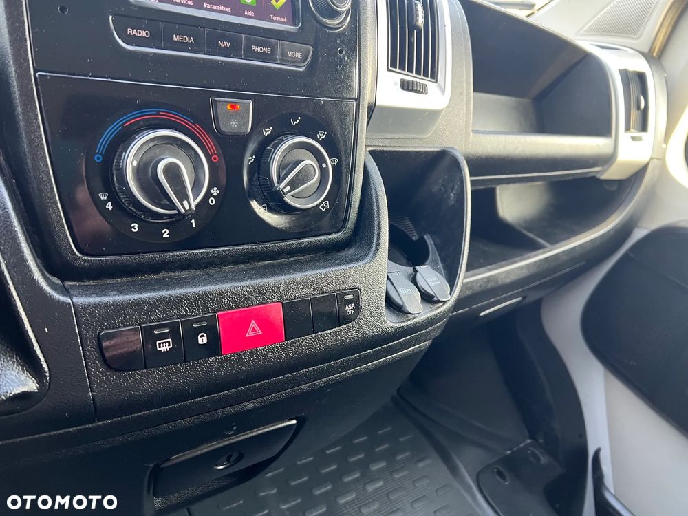 Fiat Ducato L2H2 2,3 130 KM klima tempomat gps - 22