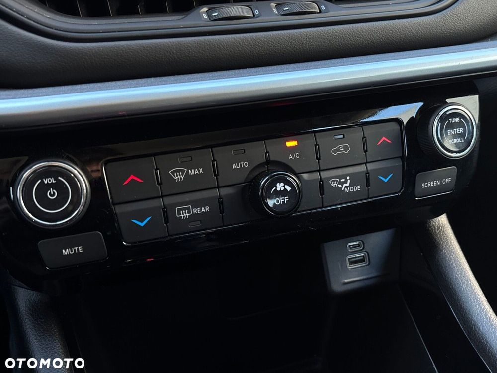 Jeep Compass 1.5 T4 mHEV Altitude FWD S&S DCT - 22