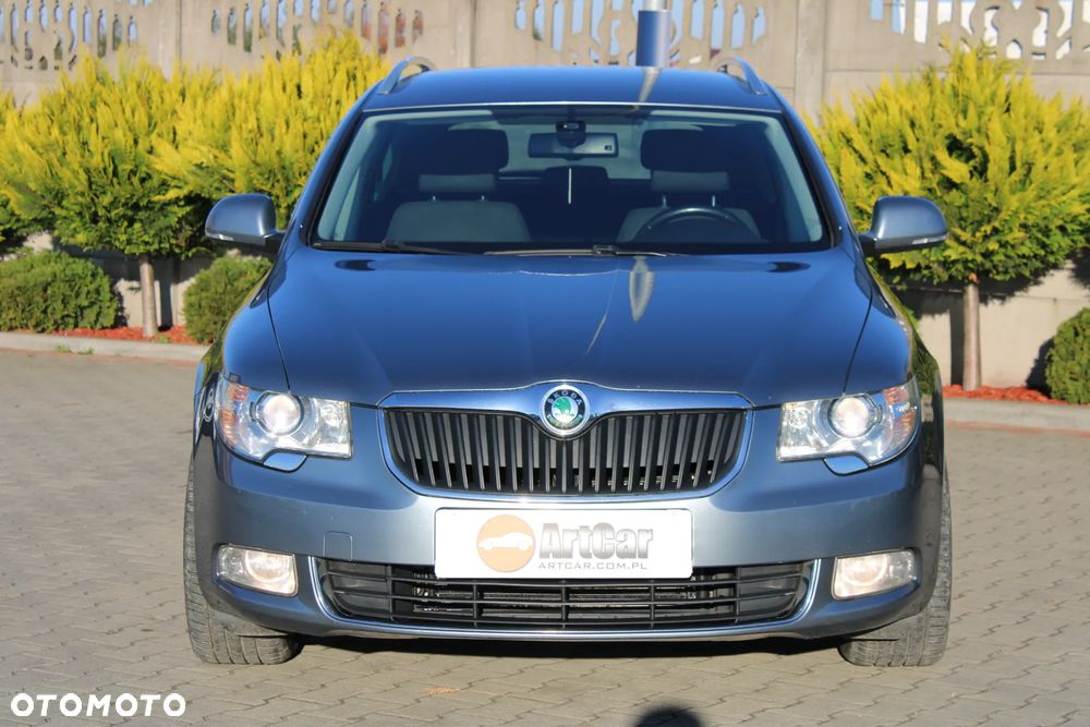 Skoda Superb 2.0 TDI Ambition DSG - 9