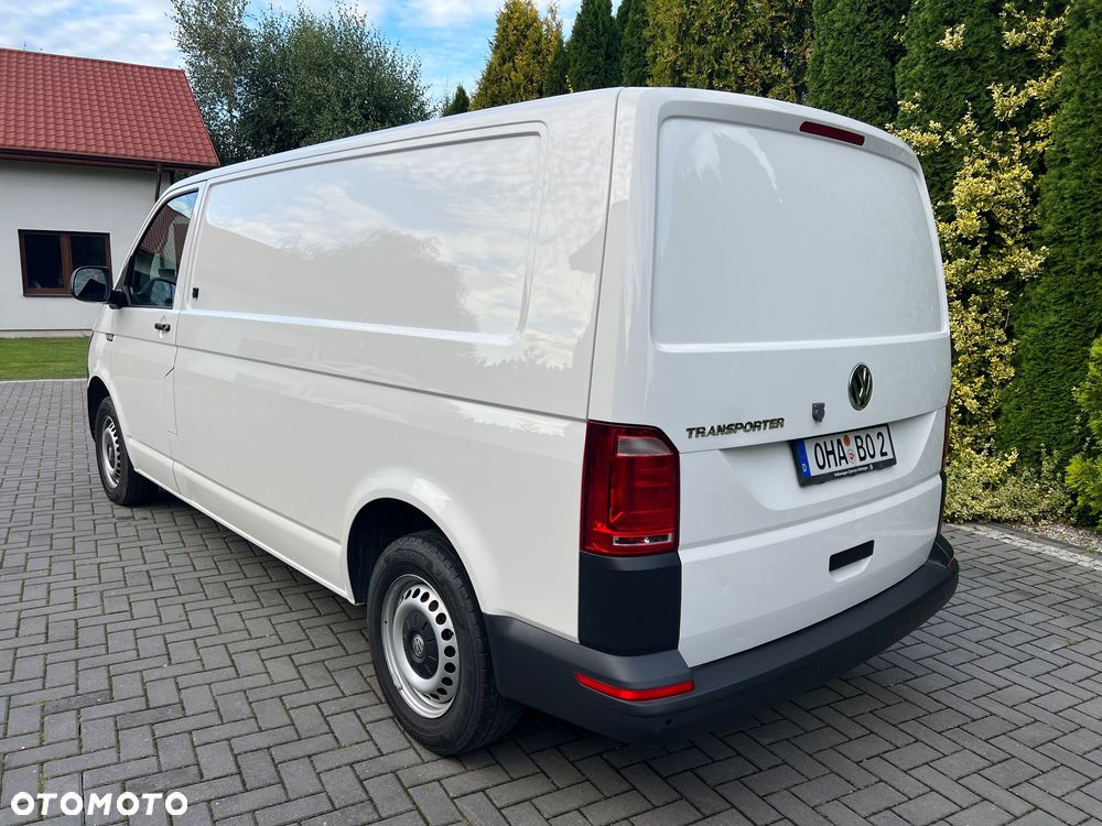 Volkswagen Transporter - 4