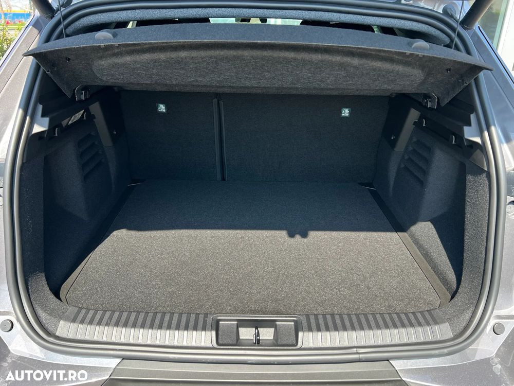 Mitsubishi Grandis - 20