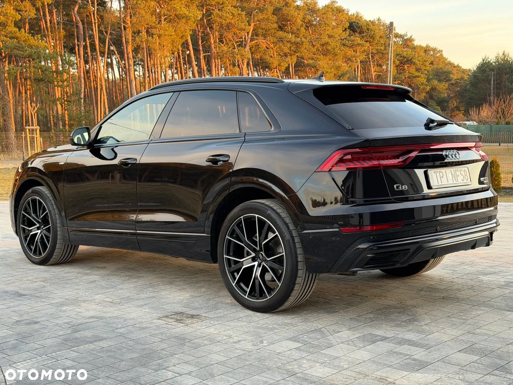 Audi Q8 - 1