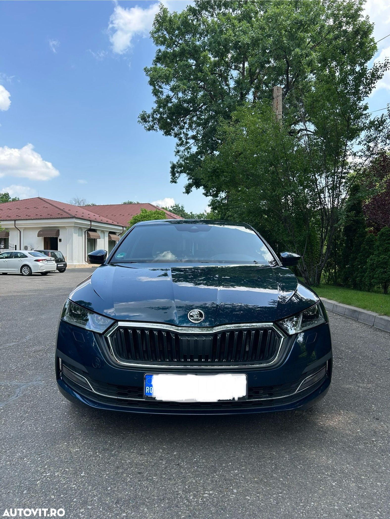 Skoda Octavia 2.0 TDI DSG Style - 1