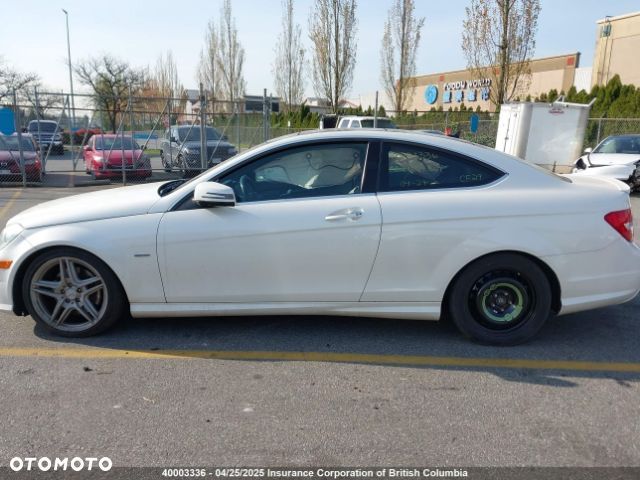 Mercedes-Benz Klasa C 350 (BlueEFFICIENCY) 7G-TRONIC - 30