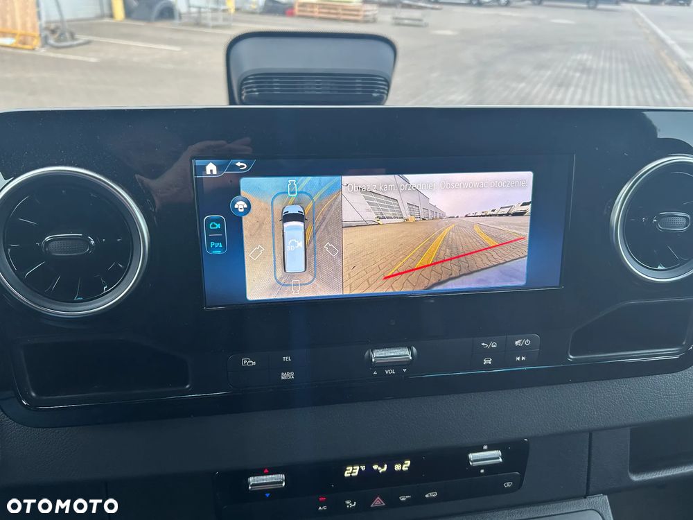 Mercedes-Benz Sprinter - 6