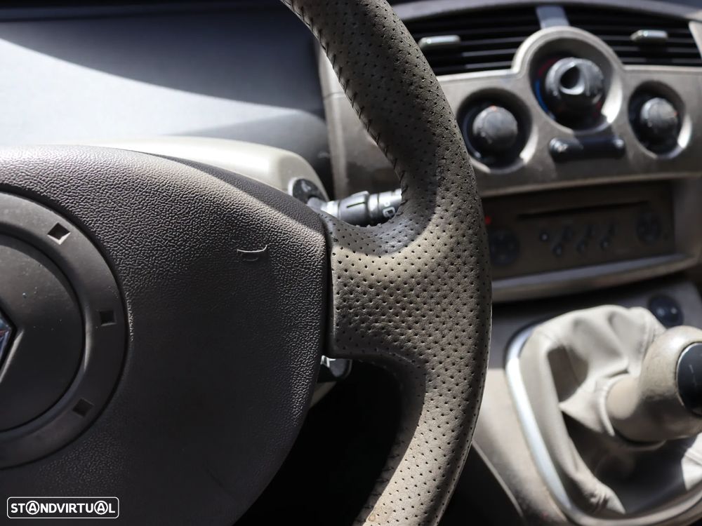 Renault Scénic 1.5 dCi Confort - 14