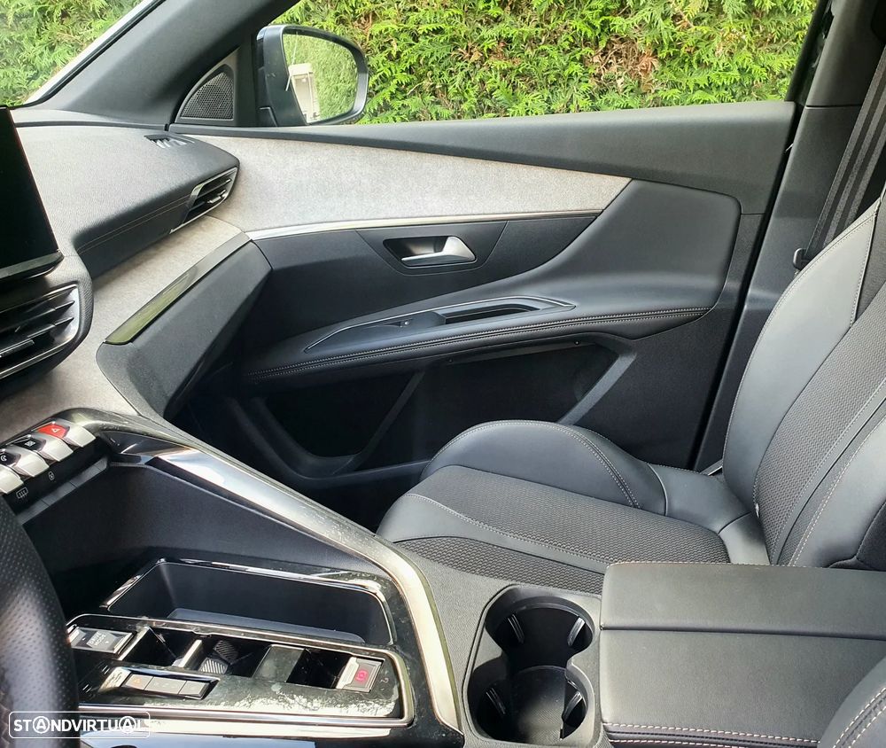 Peugeot 3008 1.6 Hybrid GT e-EAT8 - 9