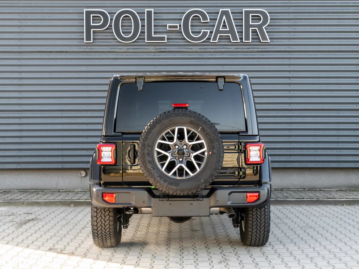 Jeep Wrangler Unlimited GME 2.0 Turbo Sahara - 15