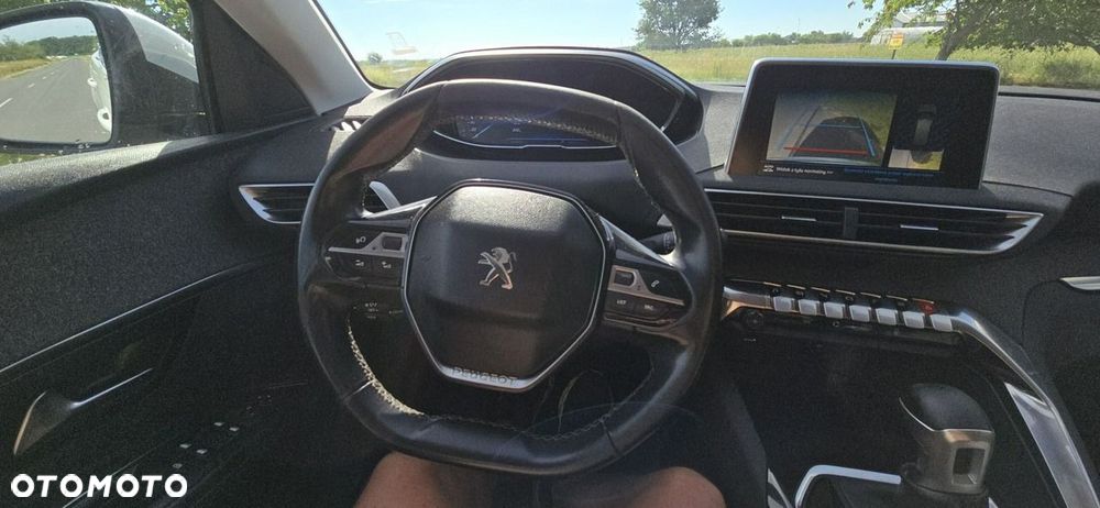 Peugeot 3008 - 23