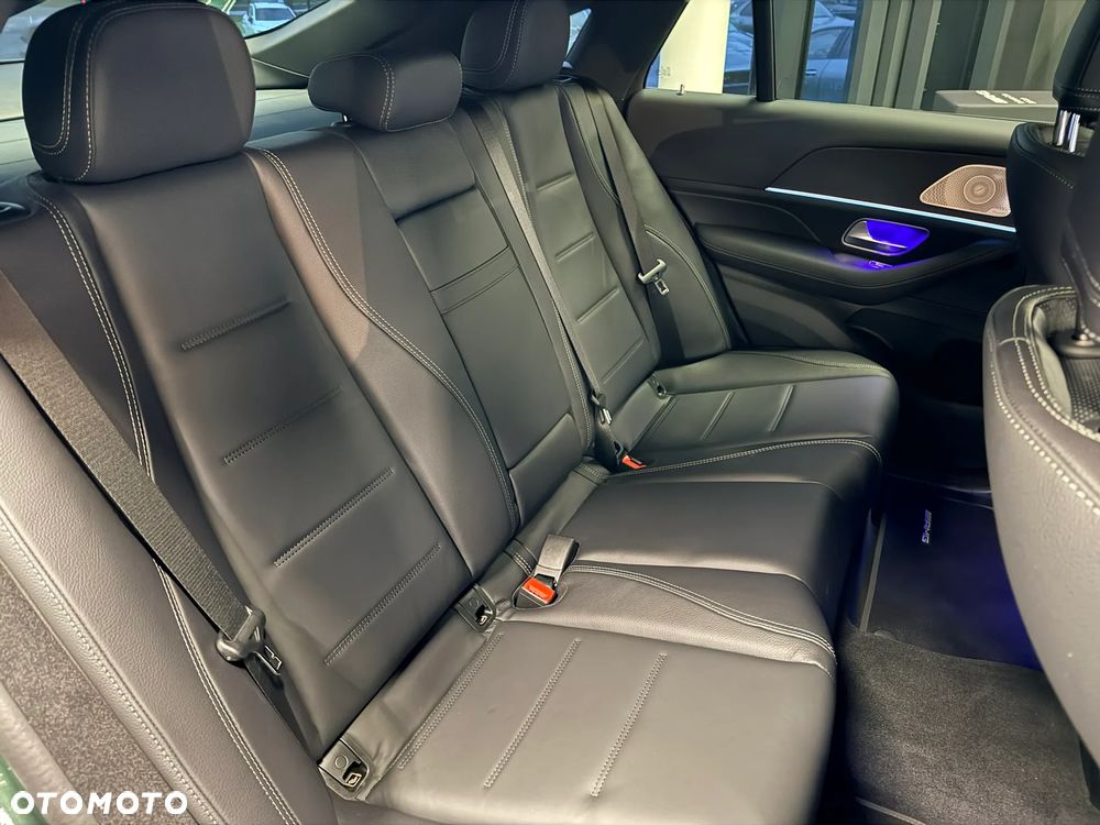 Mercedes-Benz GLE - 31