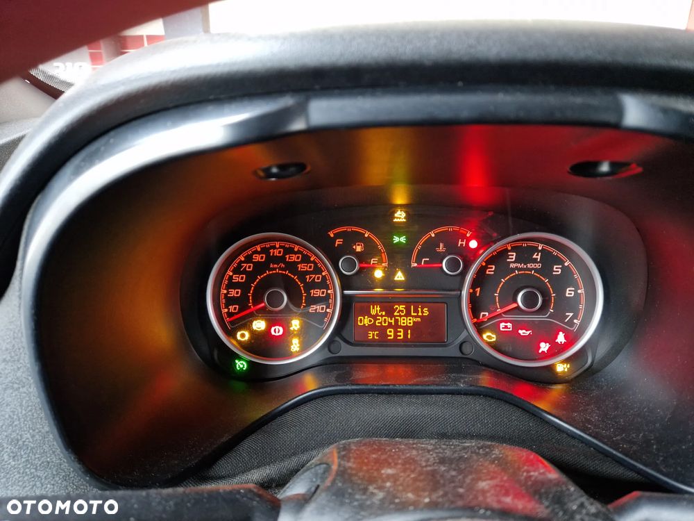 Fiat Doblo - 10