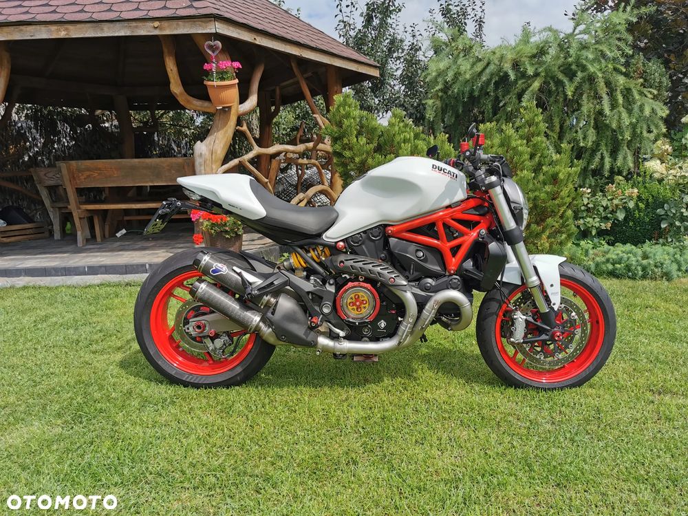 Ducati Monster - 1