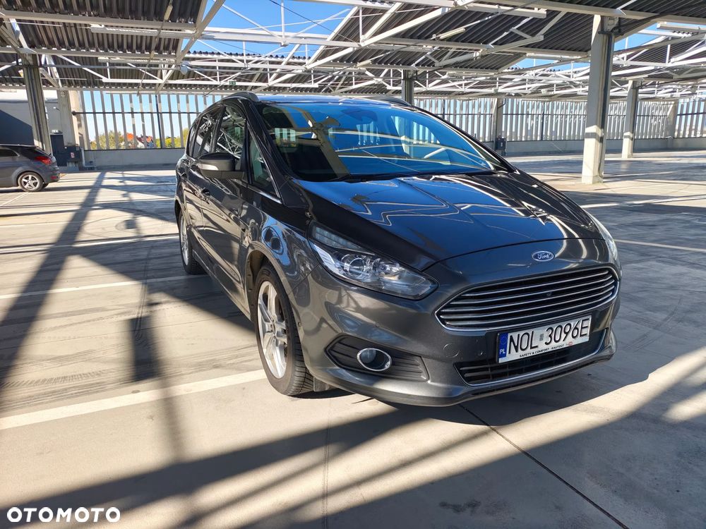 Ford S-Max 2018 photo 2