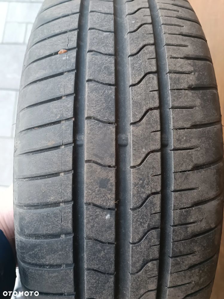 Koplet opon letnich Falken 215/65/17 99 V 2023 - jak nowe - 1