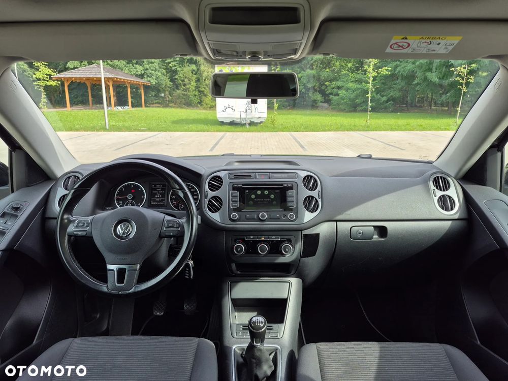 Volkswagen Tiguan 2.0 TDI DPF BlueMotion Technology Trend & Fun - 13