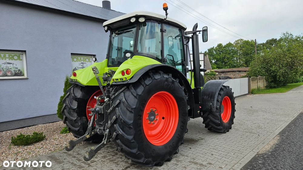Claas Arion 640 - 13