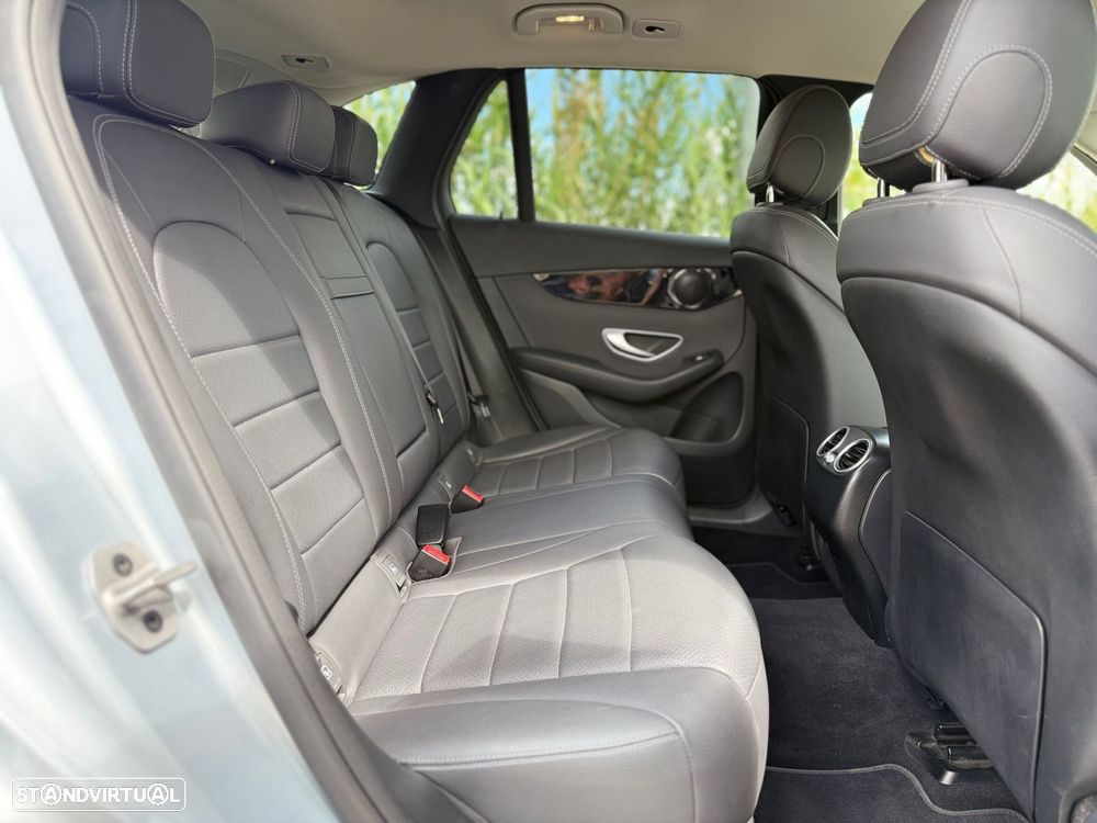 Mercedes-Benz GLC 300 - 13