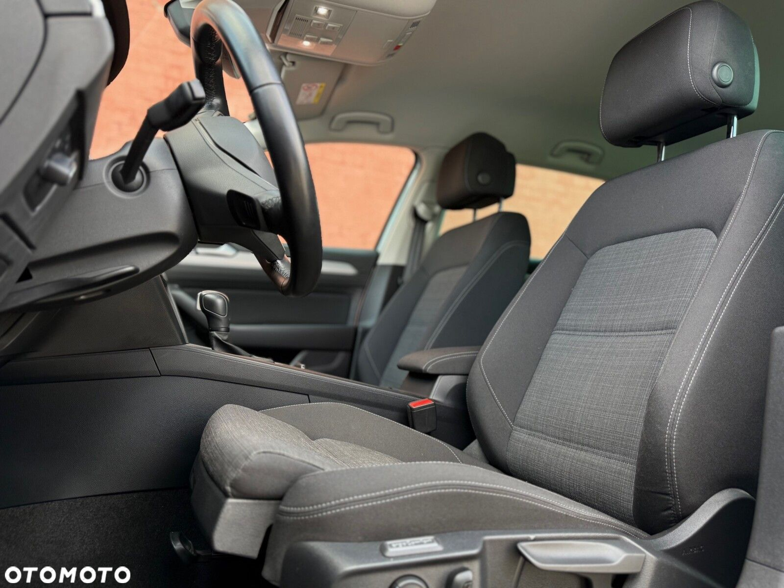 Volkswagen Passat 2.0 TDI EVO Business DSG - 9
