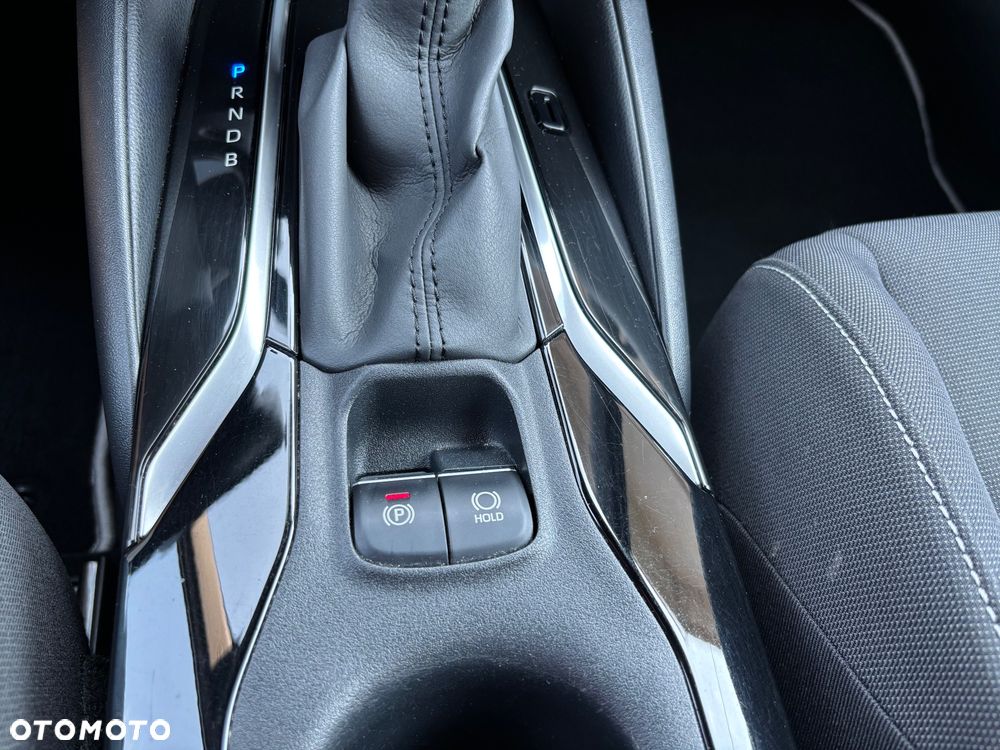 Toyota Corolla 1.8 Hybrid Comfort - 35