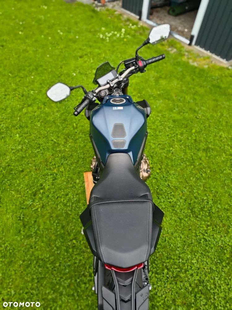 Honda CB - 7