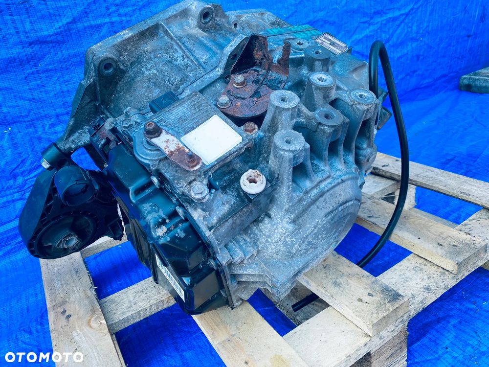 SKRZYNIA BIEGÓW AUTOMATYCZNA AUTOMAT KONWERTER OPEL INSIGNIA A 2.0 CDTI DIESEL ; TF-80SC AF40 55570650A ORYGINAŁ 172TYŚ USZKODZONA - 9