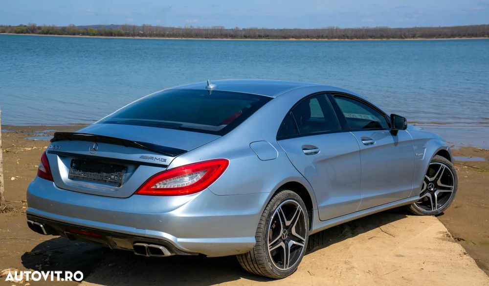 Mercedes-Benz CLS - 2