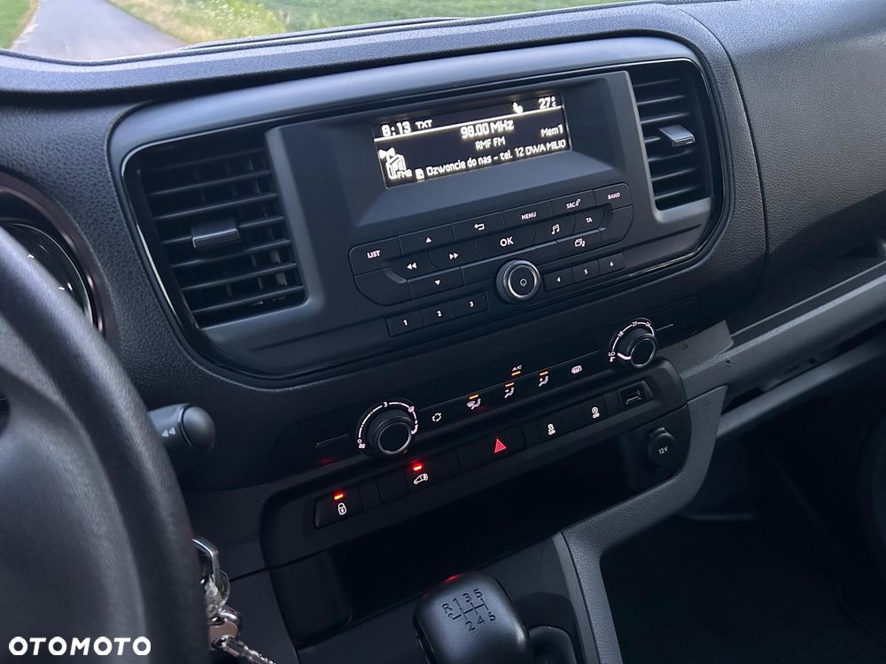 Opel Vivaro - 14