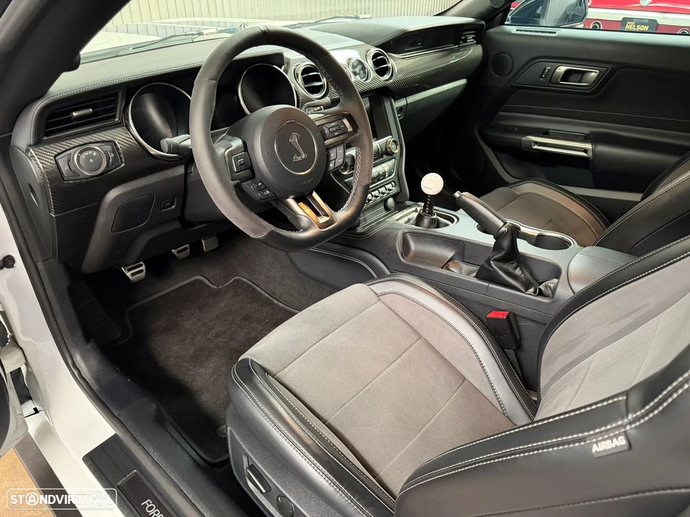 Ford Mustang Shelby GT350 5.2 V8 - 21