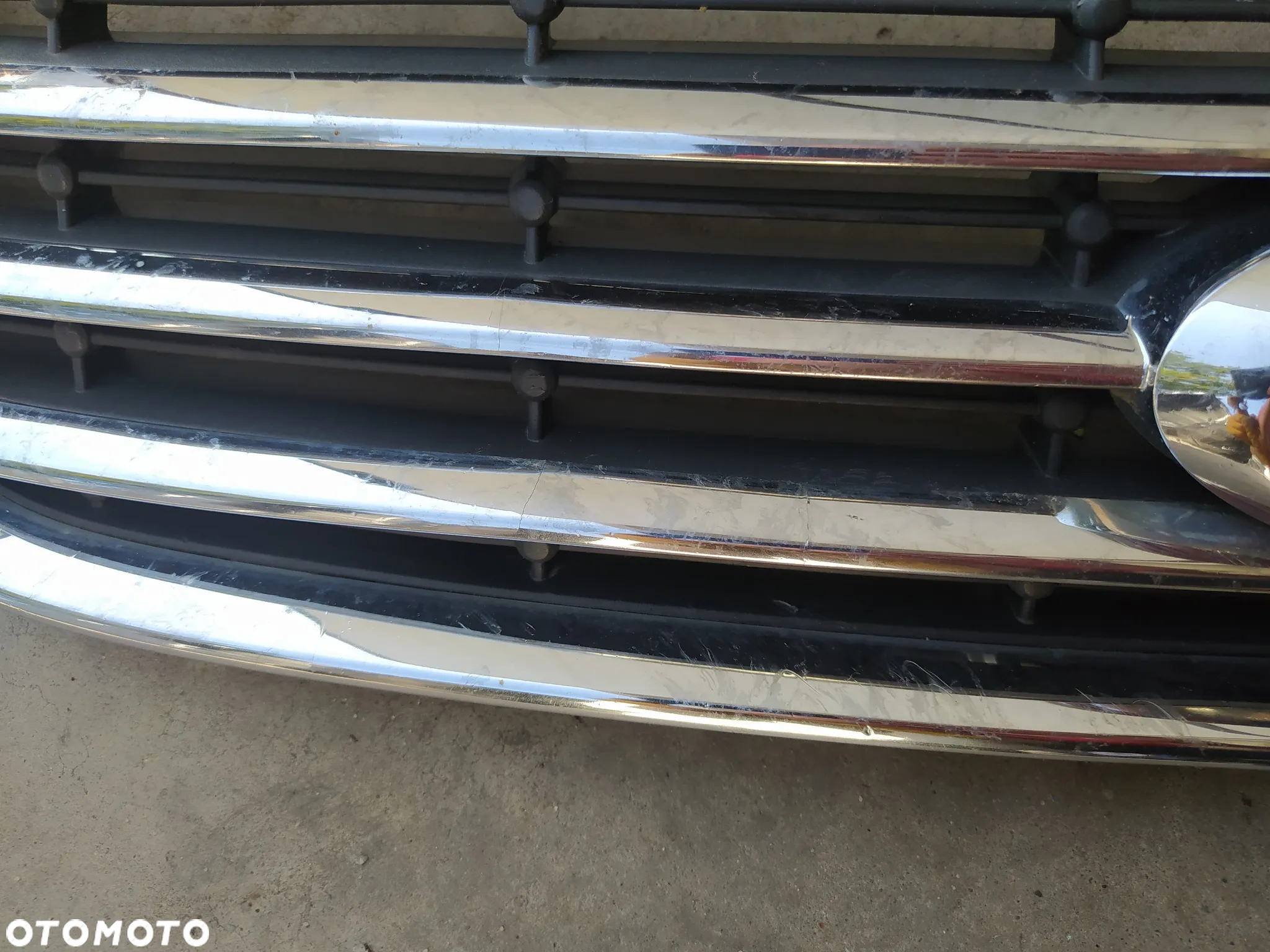 ATRAPA GRILL ZDERZAKA PRZÓD GHIA MONDEO MK4 07-10 RADOM - 3
