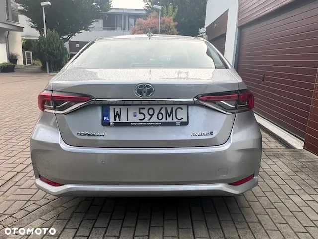 Toyota Corolla 1.8 Hybrid Comfort - 18