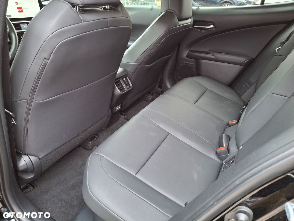 Lexus UX 250h GPF F Sport Design 2WD - 24