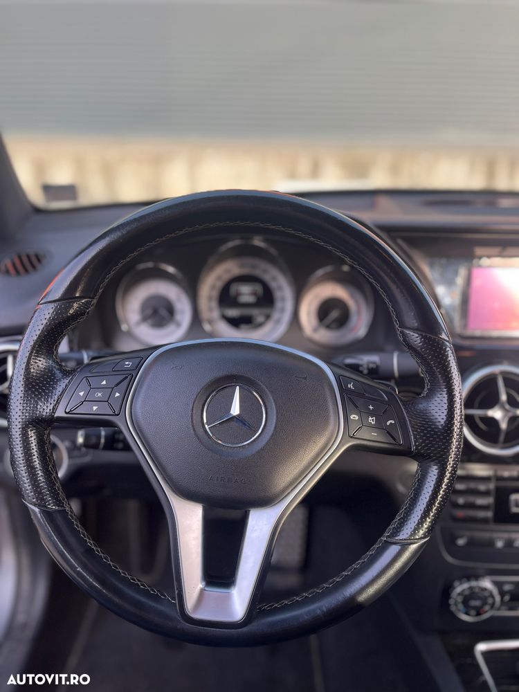 Mercedes-Benz GLK 220 CDI 4MATIC (BlueEFFICIENCY) 7G-TRONIC - 7