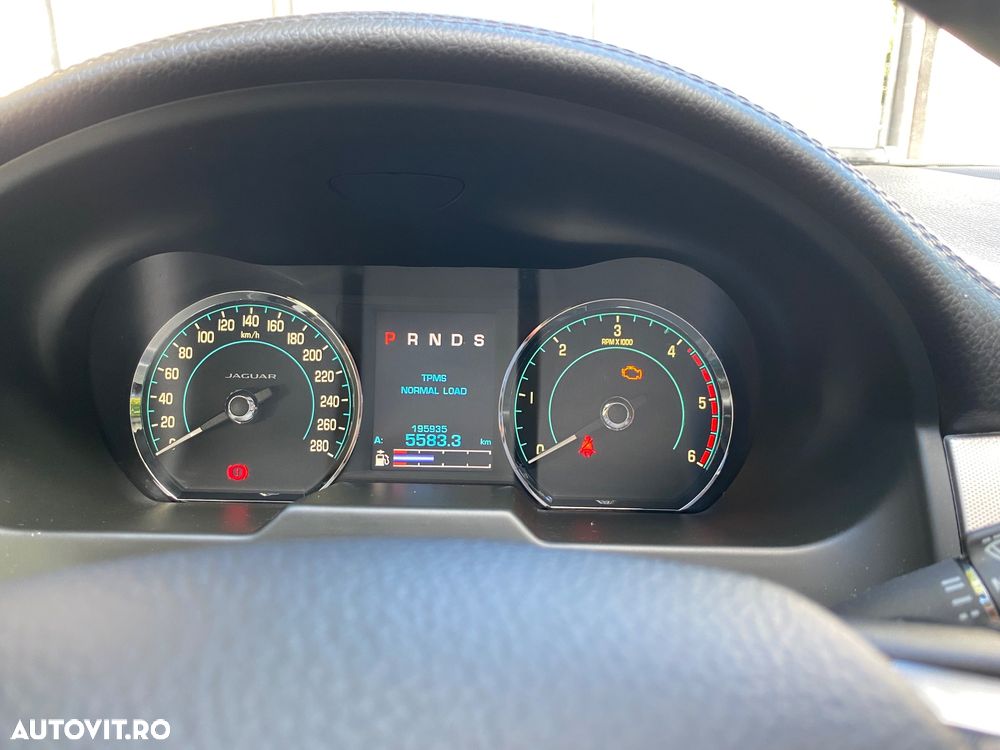 Jaguar XF 2.2D Premium Luxury - 1