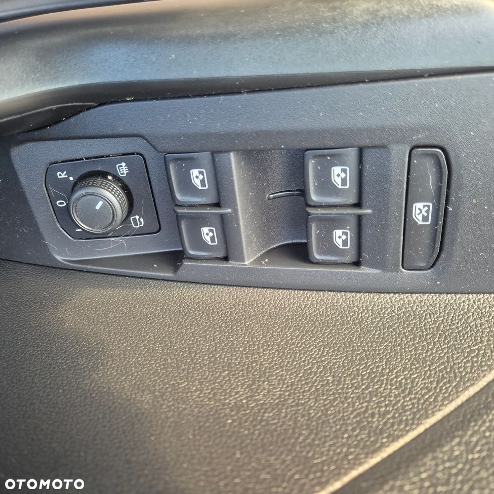 Volkswagen T-Cross 1.0 TSI Style DSG - 26