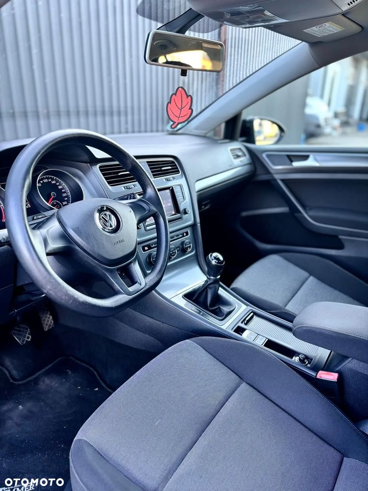 Volkswagen Golf 1.6 TDI DPF BlueMotion Technology Team - 20