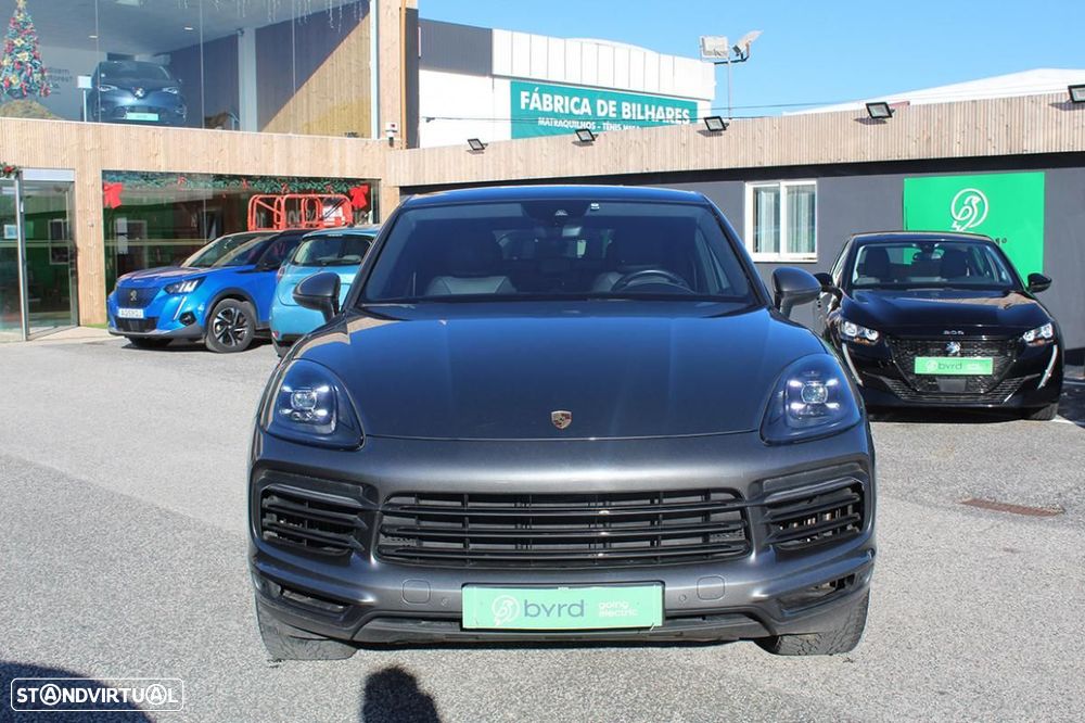 Porsche Cayenne Coupé E-Hybrid - 2