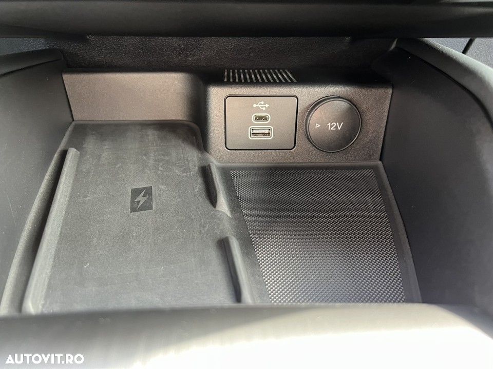 Ford Kuga 2.5 Duratec FWD PHEV Active X - 23